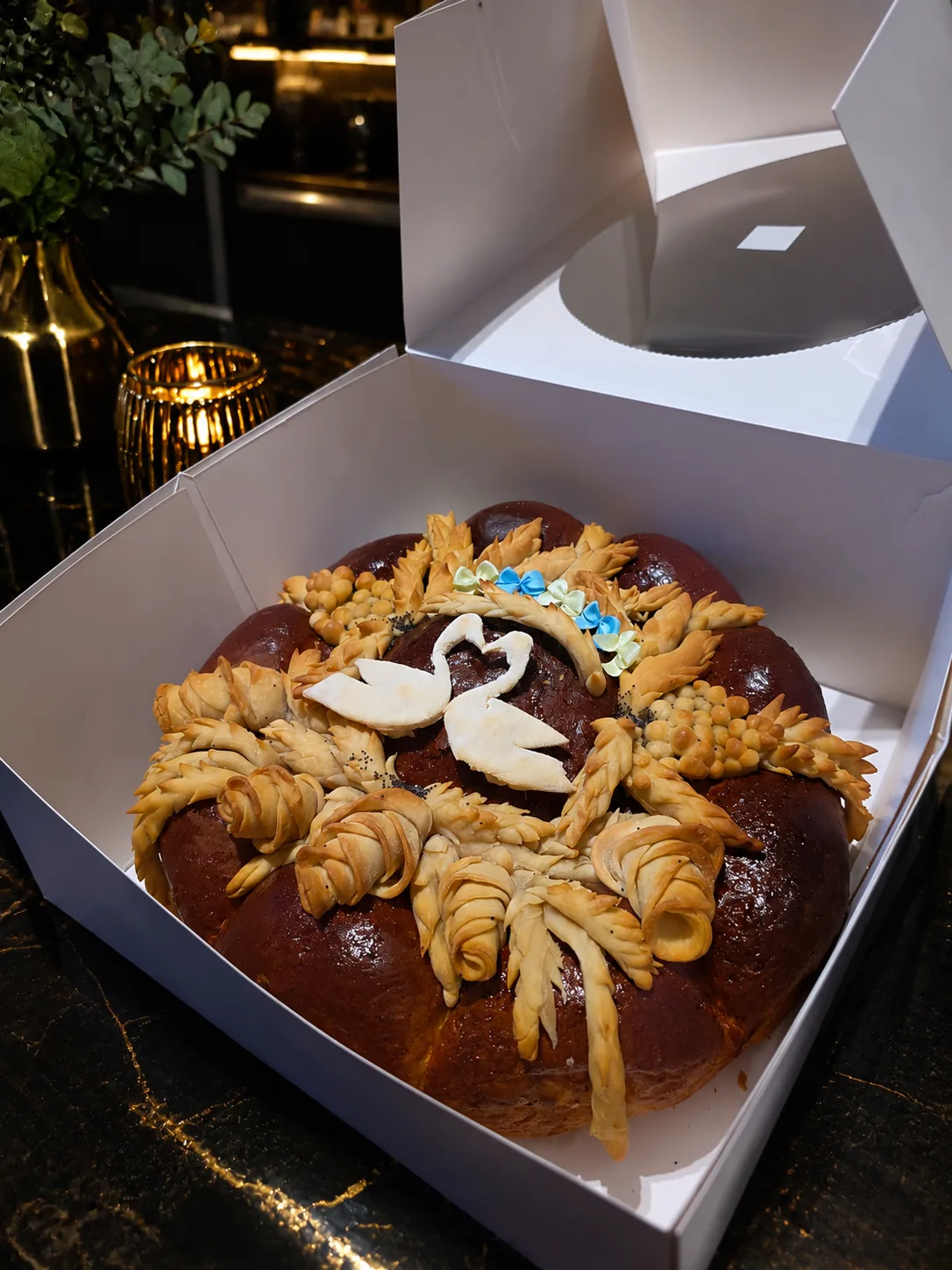 DOSHADO — korovai wedding bread